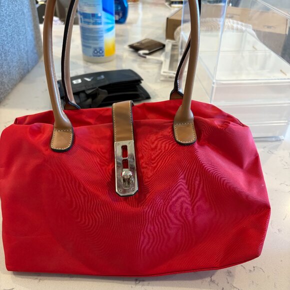 Red Nylon Shoulder Bag Tan Faux Leather Handles Classic Everyday Purse - Picture 7 of 10